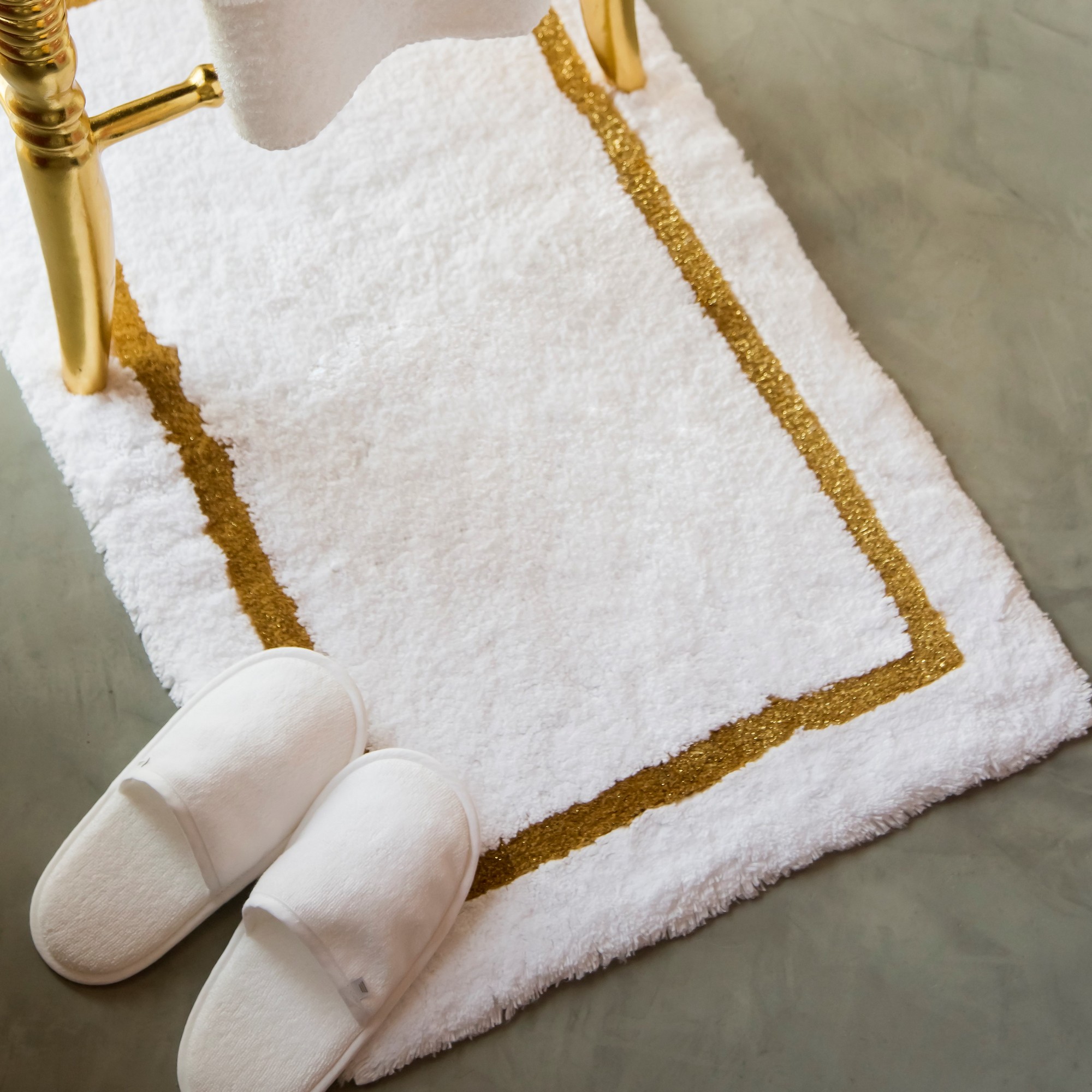 Luxury Karat Bordered Bath Mat by Designer Abyss Habidecor buy